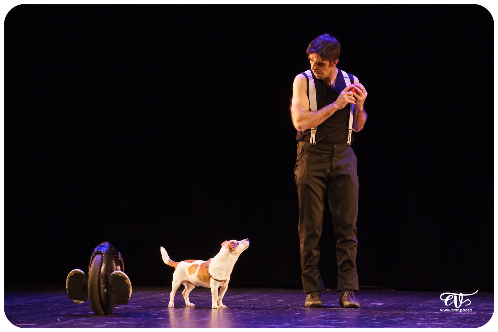 ExCENTRIQUES (CIE LES ACROSTICHES)